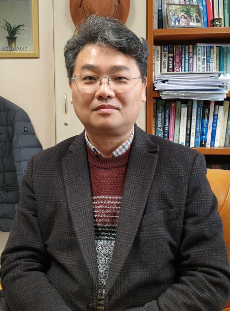 김재진 강동대 교수