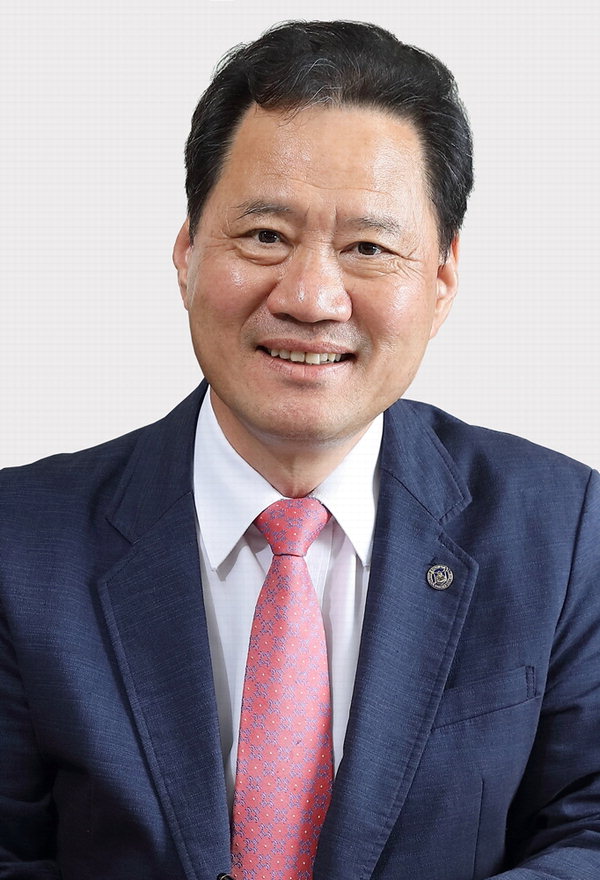 김수복 단국대 총장.