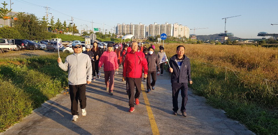 배방읍 소소한 걷기대회 개최 모습