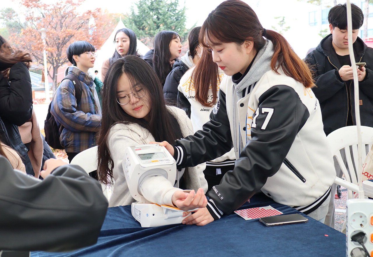 서원대학교가 오는 22일까지 충북지역 고등학생을 초청해 전공체험 입시설명회를 개최한다. / 서원대 제공