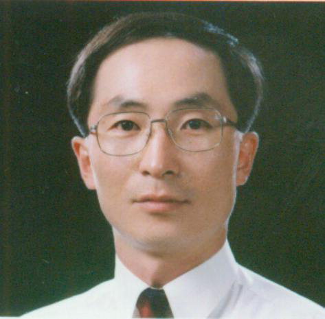 김필곤 대전지법원장