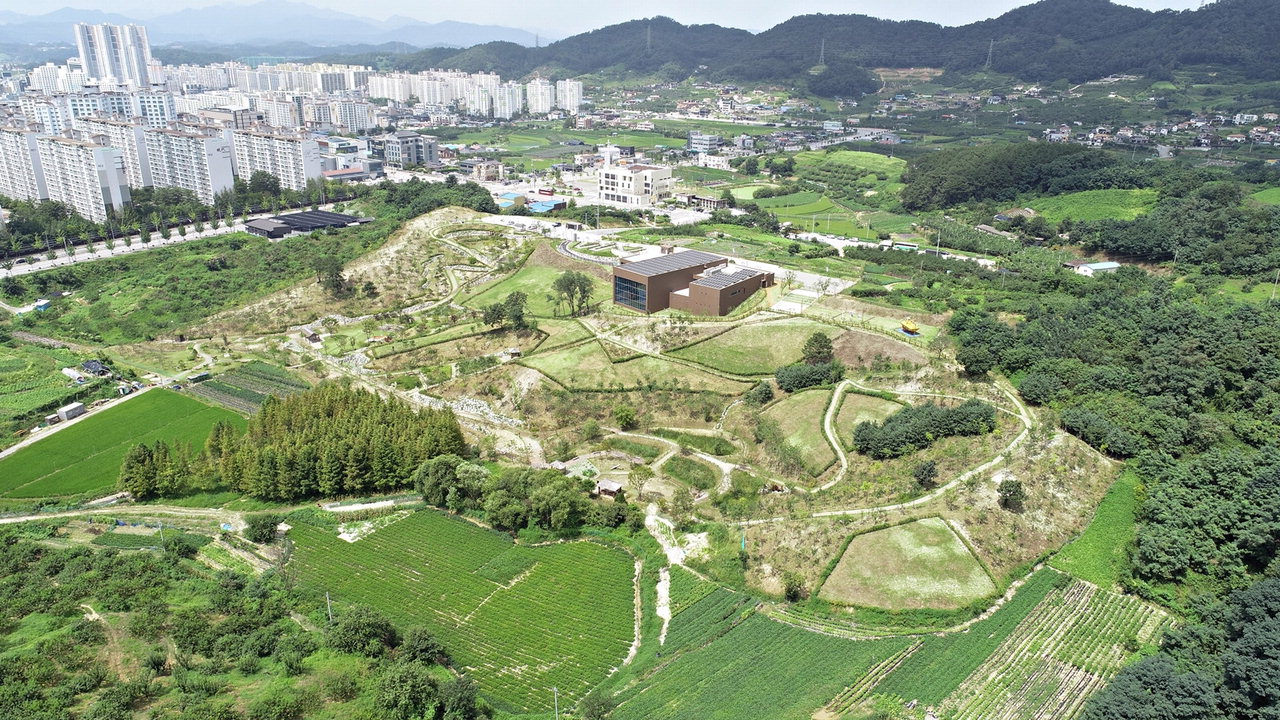 충주 연수자연마당, 제20회 자연환경대상 대상 수상 < 행정·자치 < 정치 < 기사본문 - 중부매일 - 충청권 대표 뉴스 플랫폼