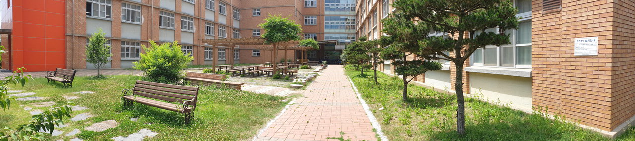 천안신당고등학교에 조성된 녹지공간이 명상숲으로 재탄생한다. /천안교육지원청 제공