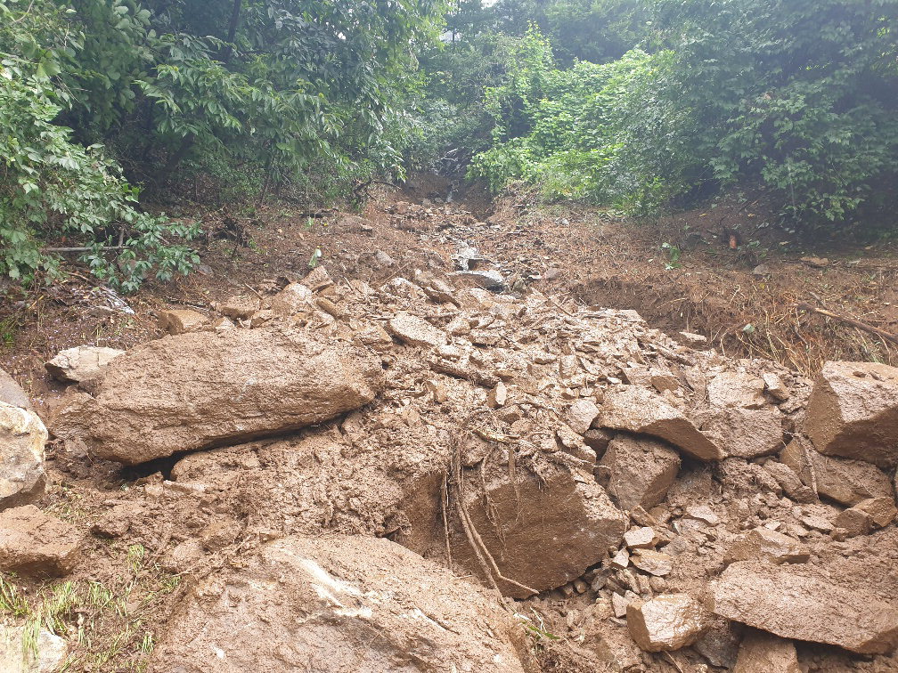 지난해 기록적인 폭우로 피해를 입은 진천읍 연곡리 / 진천군 제공
