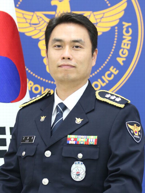 김용원