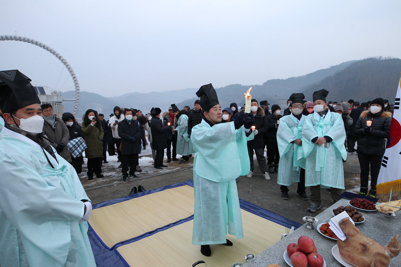 진천군 해맞이 행사 관련 자료사진.