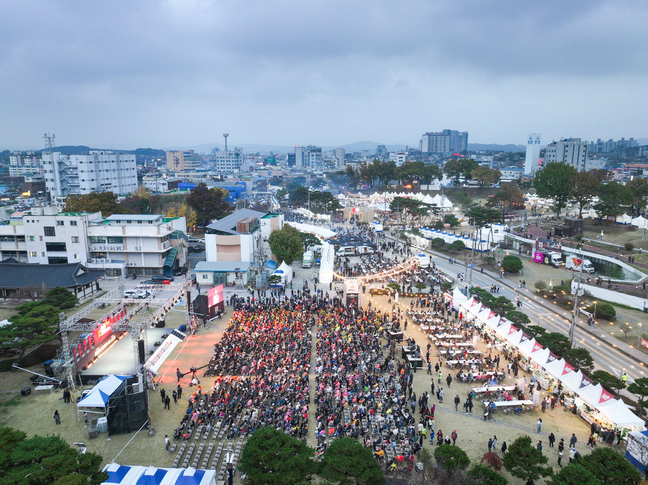 지난해 열린 홍성 글로벌바베큐페스티벌을 찾은 방문객들 모습. /홍성군