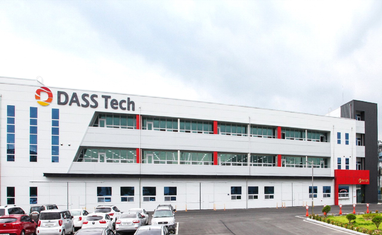 충북 청주시 오창 소재 다쓰테크는 국내 최대 태양광 인버터 제조사다./박상철