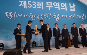 [무역의 날] 올해 수출부진 불구 충북 '선방' - 뉴스 썸네일 이미지