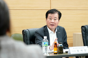 강석진 중진공 이사장, 충청권 수출기업 간담회 - 뉴스 썸네일 이미지