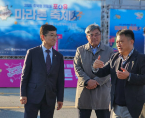 윤건영 교육감, '2025 충북형 몸활동 포(4)유 마라톤' 현장 사전점검