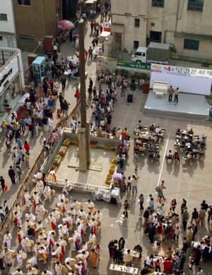 [천년의 기록, 청주의 뿌리] 4. 철당간 활용 방안은? - 뉴스 썸네일 이미지