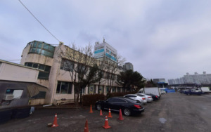 청주화물터미널 관련 부동산 법원경매로...감정가 271억원대 - 뉴스 썸네일 이미지