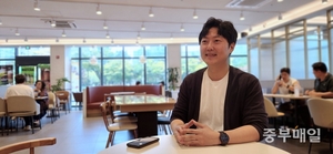 [문화人터뷰] '청주 마술사' 신태호 링엔터테인먼트 대표 - 뉴스 썸네일 이미지